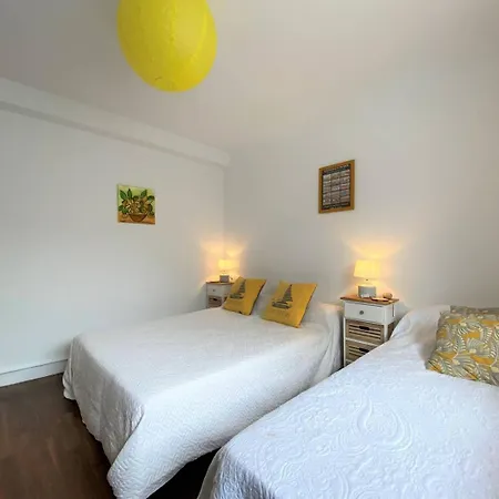 Villa Maison Vue Et Wifi A 550m De La De Trestraou A - Ref 501